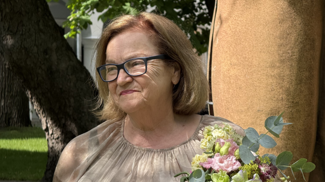Teātra dienas izcilības balva – Vijai Blūzmai